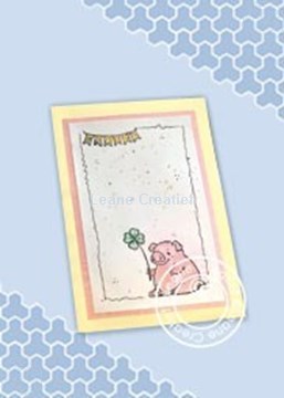 Image de Piglet with clover